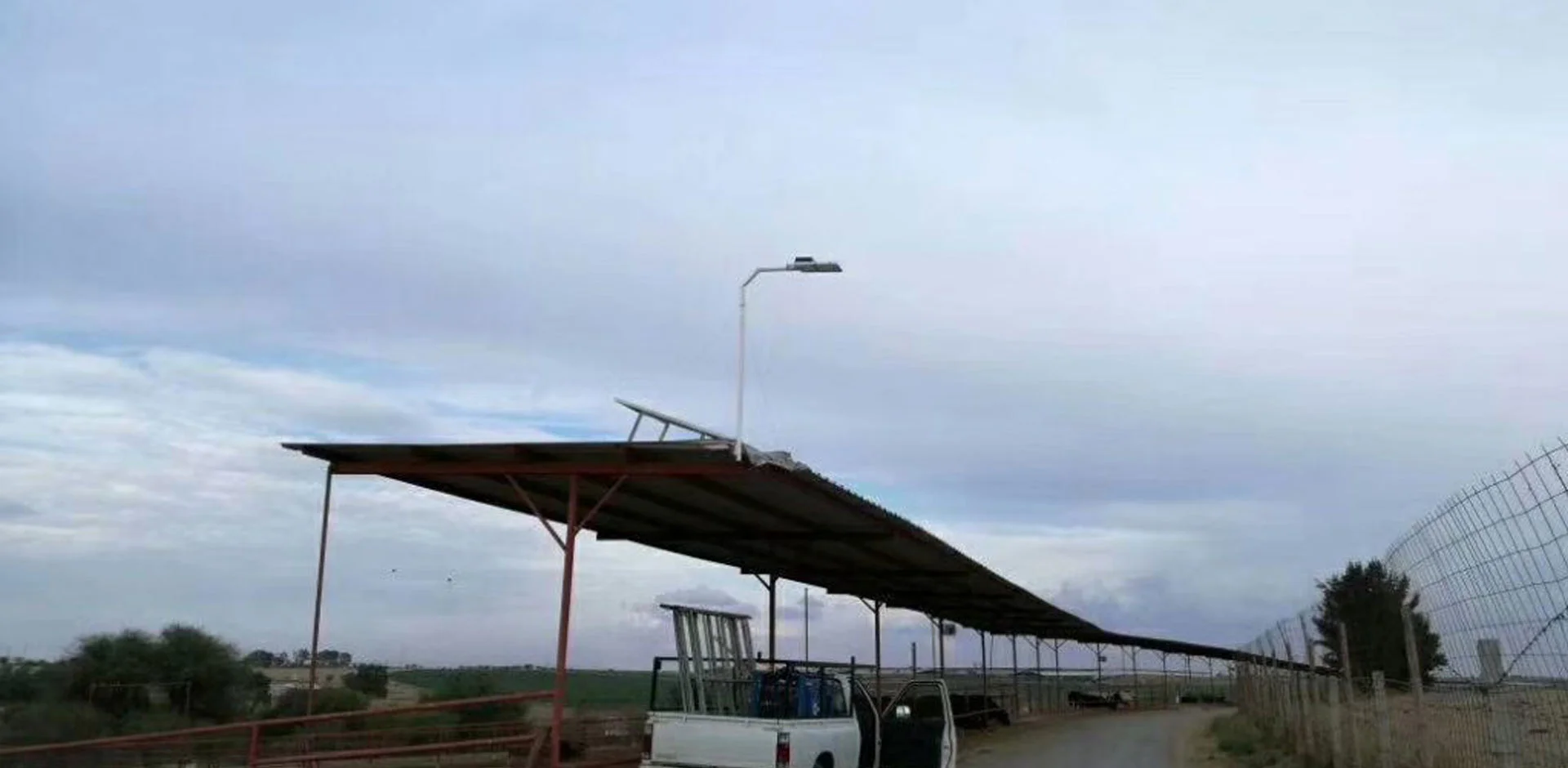 Nouveau réverbère solaire tout-en-deux testé au Mexique